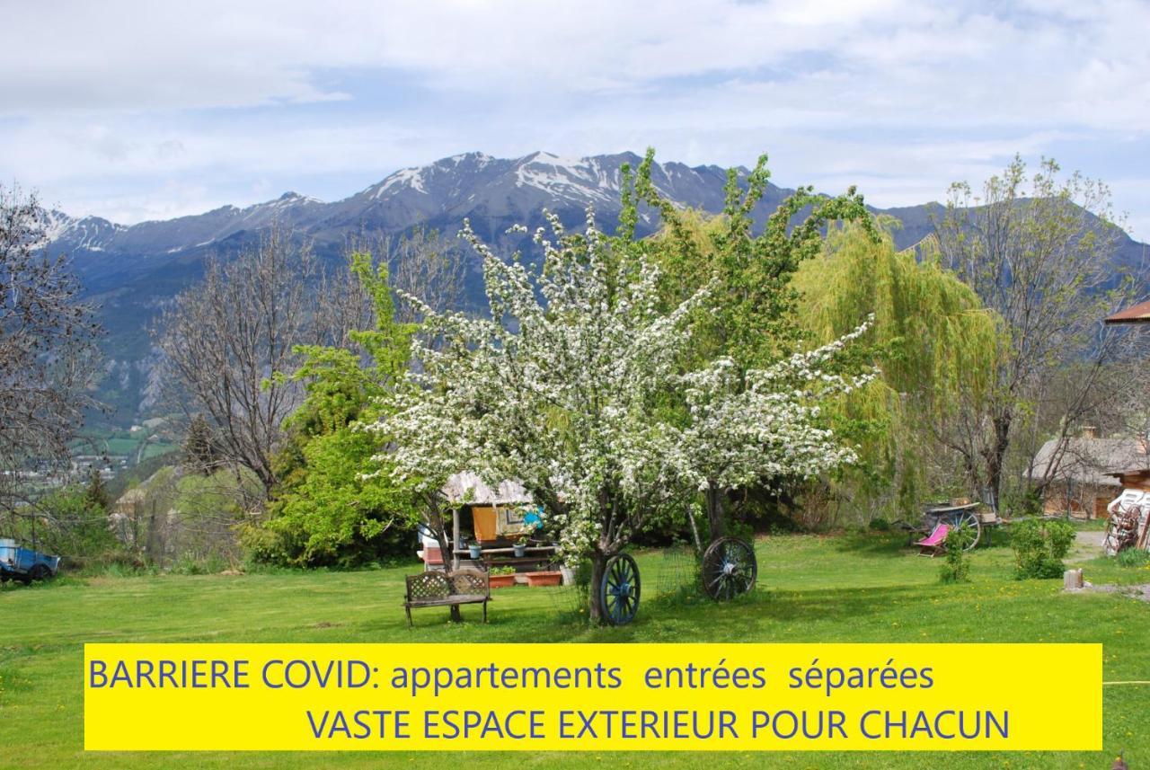 Le Clos Du Berger Le Sauze Kültér fotó